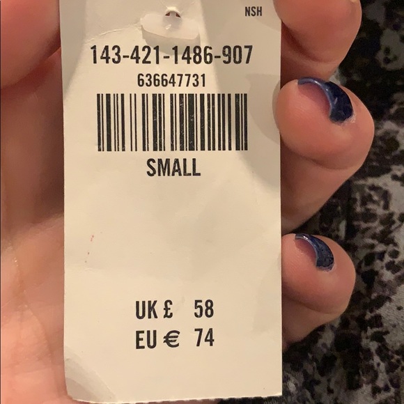 Skirt - Picture 2 of 4